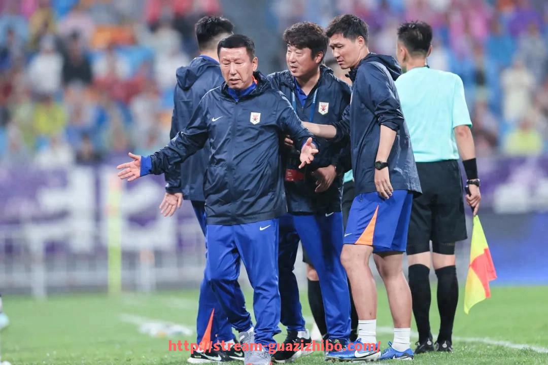 瓜子直播-2024年NBA季后赛中东部各队竞争激烈首轮对决已现火药味